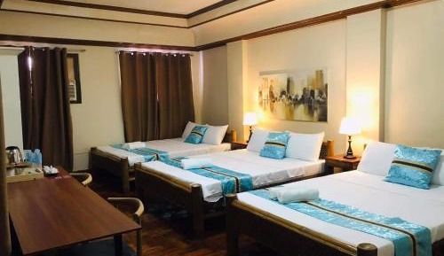 Deluxe Triple Room