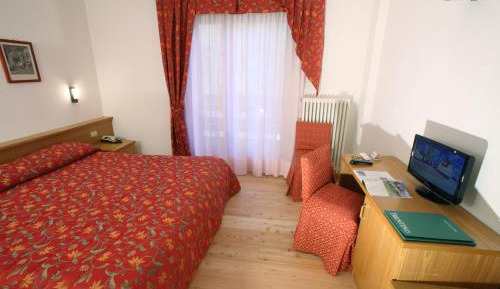 Economy Double or Twin Room