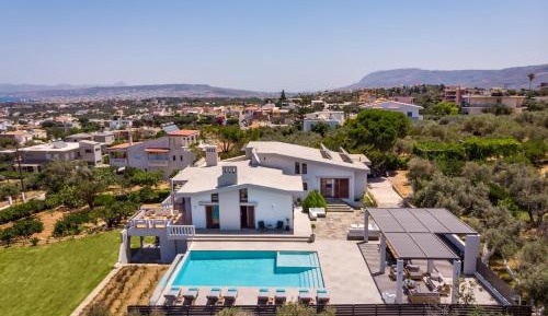 Seven-Bedroom Villa with Heated Private Pool