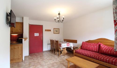 Apartment (6 Adults)