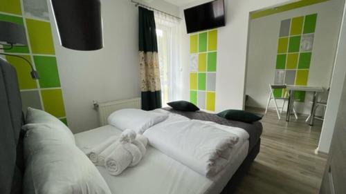 Studio with Sofa Bed