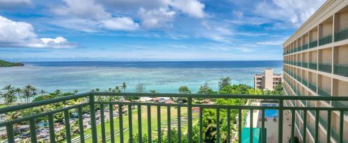 Holiday Suite Ocean View