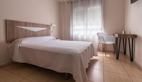 Double or Twin Room with Private Bathroom