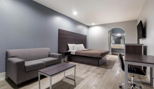 One King Bed