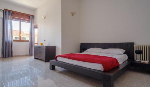 Three-Bedroom Superior Apartment