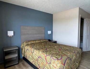 Single Room - Disability Access