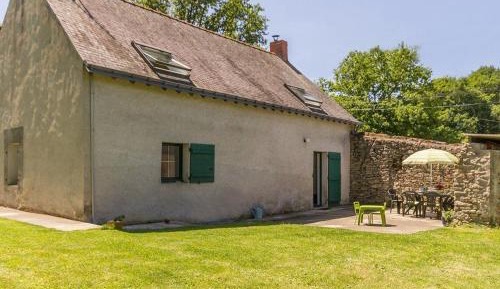Holiday Home (6 Adults)