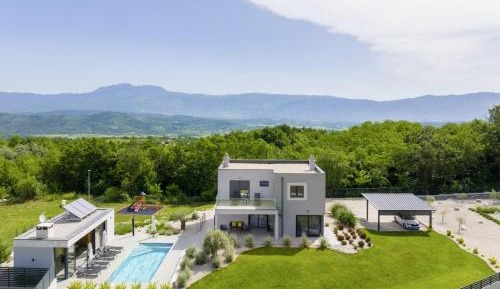 Villa with Private Pool