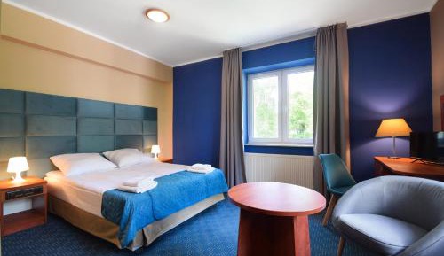 Deluxe Double Room with Shower