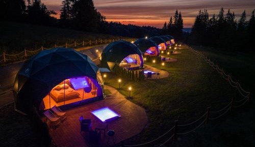 Tent 1