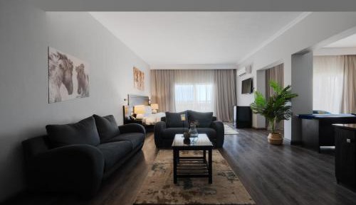 Queen Suite