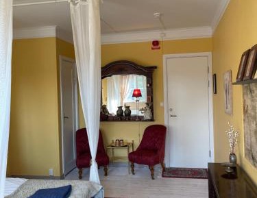 Double Room with Shared Bathroom