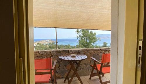 Two-Bedroom Bungalow with Sea View