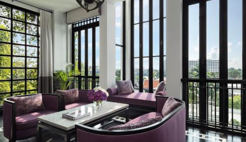 Premier Garden View Suite