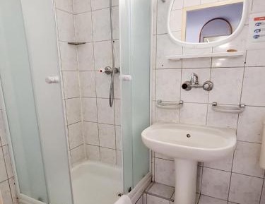Single Room with Shower