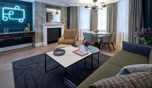 Superior One Bedroom Apartment