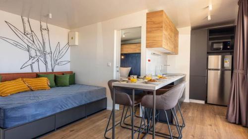 Mari Mobile Home