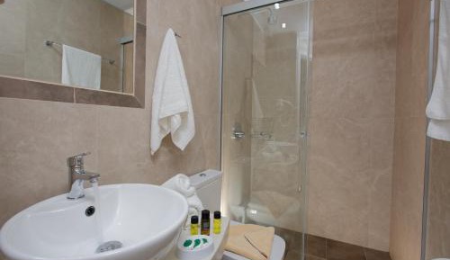 Standard Quadruple Room with Sea View