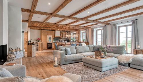 Superior Chalet
