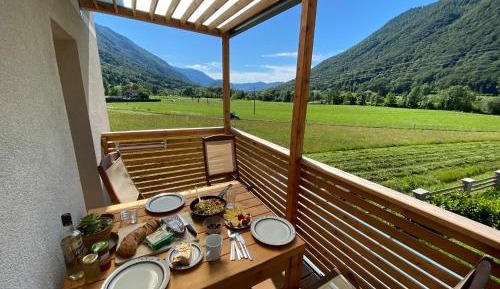 Two-Bedroom Apartment with Balcony
