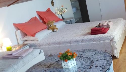 Quadruple Room with Private Bathroom