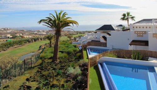 Three-Bedroom Villa with Private Pool (6 Adults)