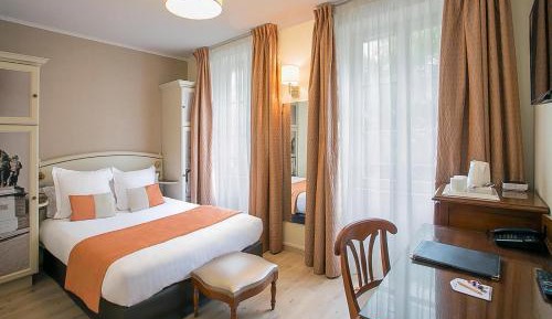 Double Room with 1 Double Bed