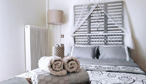 Double Room with Mountain View