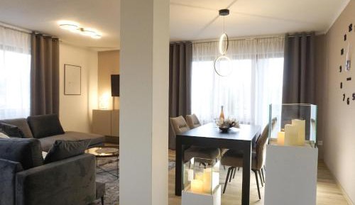 Apartment with Lake View