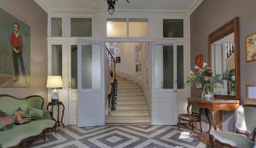 Double or Twin Suite with City View - Ground Floor