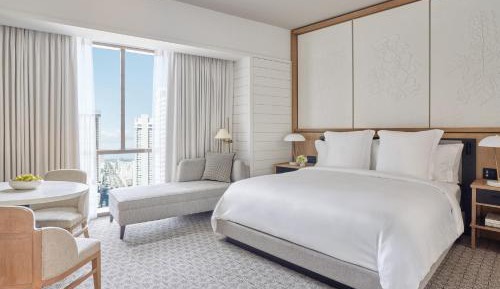 Superior City-View Room