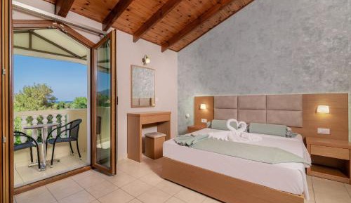 Studio with Sea View