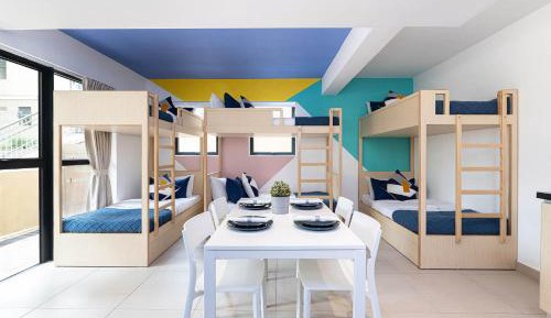 8-Bed Mixed Dormitory Room