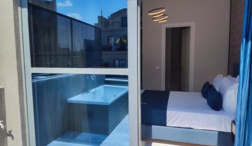 Double Room with Spa Bath