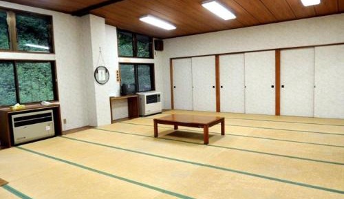 Mixed Dormitory Room