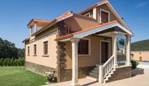 Eight-Bedroom House