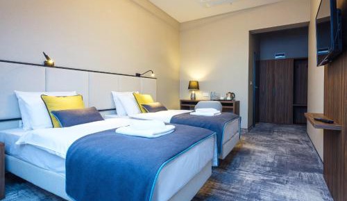 Double or Twin Room with Extra Bed