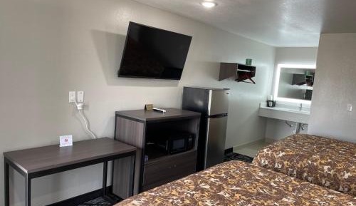 Queen Room with Two Queen Beds