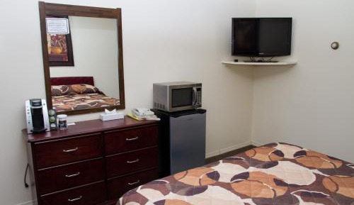 Queen Room