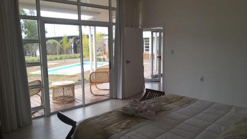 Queen Suite with Pool View