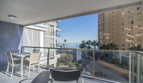 One-Bedroom Apartment HM