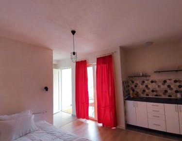 One-Bedroom Standard Apartment