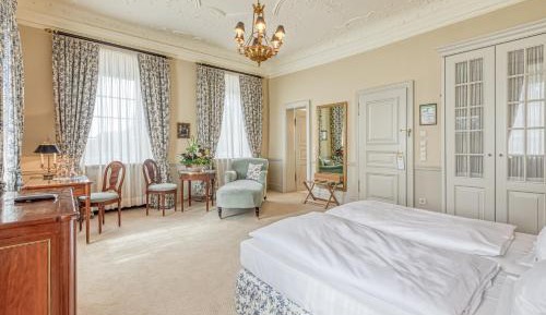 Deluxe Double Room Jagdschloss