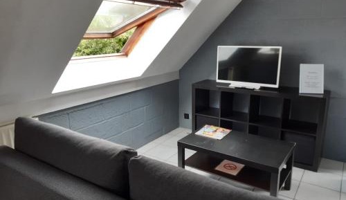 Apartment (2 Adults + 2 Children)