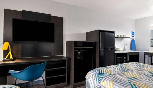 Quadruple Room - Disability Access - Non-Smoking