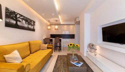 Apartment (4 Adults) - 61A Grzybowska Street