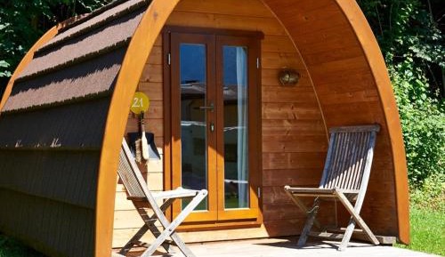 One-Bedroom Pod