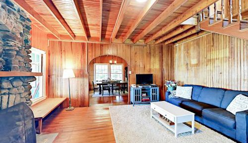 Four bedroom holiday home 
