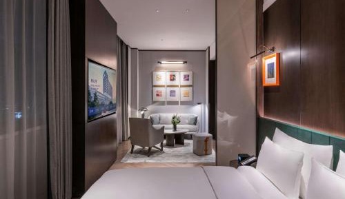 Privilege King Room with Sofa