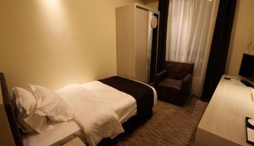 Deluxe Single Room